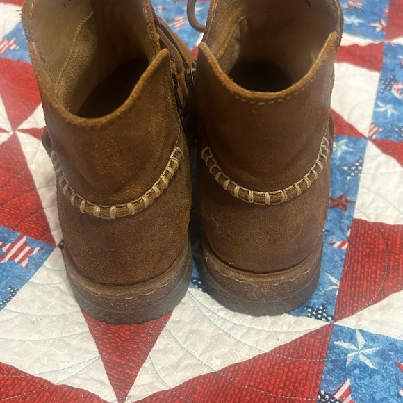 Ladies Boots - Picture 2 of 6